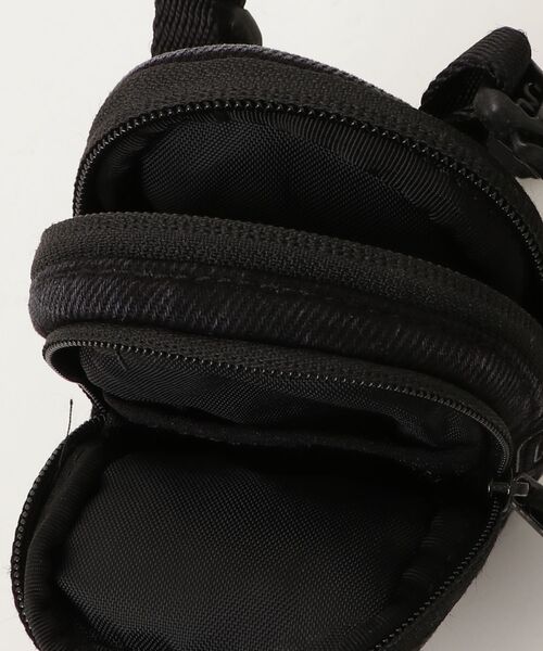 supremeショルダーバッグ ブラック Supreme（シュプリーム） ショルダーバッグ - ブラック メンズ