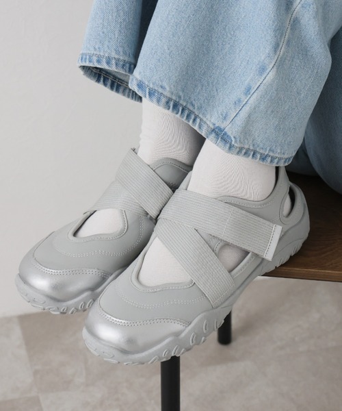 快適に着用できる【国内買付/発送】ダブルG ウィメンズ サンダル GUCCI】ダブルG ウィメンズ スライドサンダル (GUCCI/サンダル