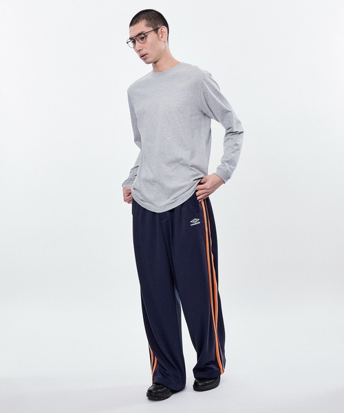 UMBRO×BELPER×M TO R JERSEY TRACK PANTS L ADAM ET ROPE'｜【UMBRO*BELPER*M TO R】NYLON TRACK PANTS