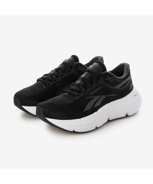 未使用✨リーボックReebok ジグ23.0cm レディース黒vibram Reebok（リーボック） スニーカー ジグ二ション / ZIGNITION