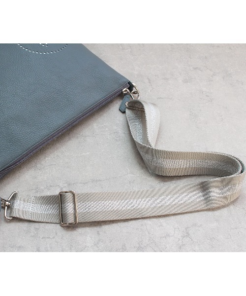 SALON DE ALFURD TOKYO（サロン・ド・アルファード） ショルダーバッグ