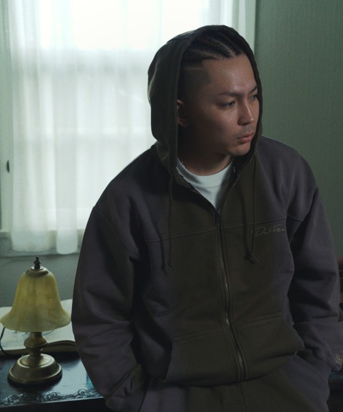 XLARGE×DexFilmz ZIP UP HOODED SWEATSHIRT XLARGE×DexFilmz ZIP UP HOODED SWEATSHIRT – calif（カリフ）公式サイト