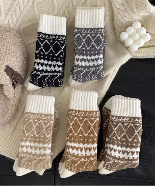 靴下 「 ammy. / エイミードット 」 ノルディック柄 ルームソックス