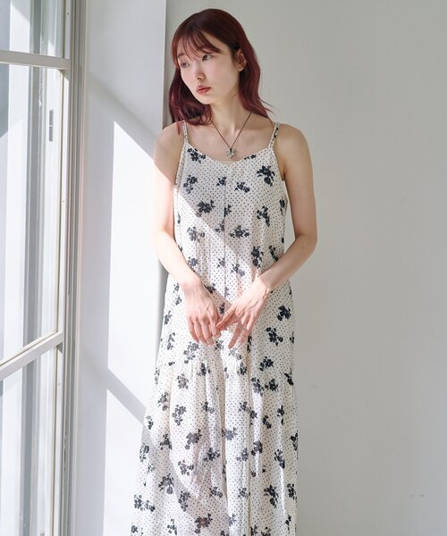 ワンピース 「2サイズ展開/低身長サイズ」ドットフラワーキャミワンピースの画像