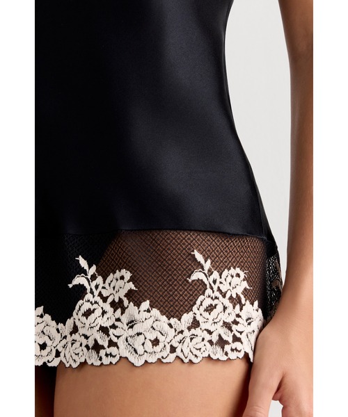 Intimissimi（インティミッシミ） インナーシャツ 肌着 Pretty Flowers