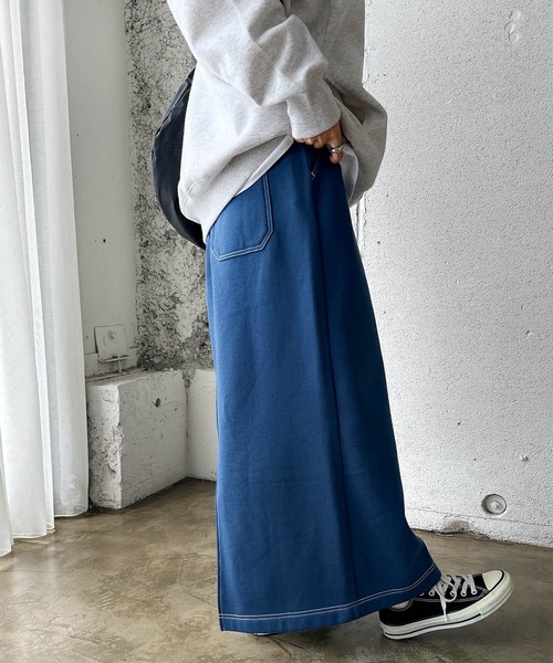 andme（アンドミー） スカート 配色ステッチ裏起毛スウェットロング