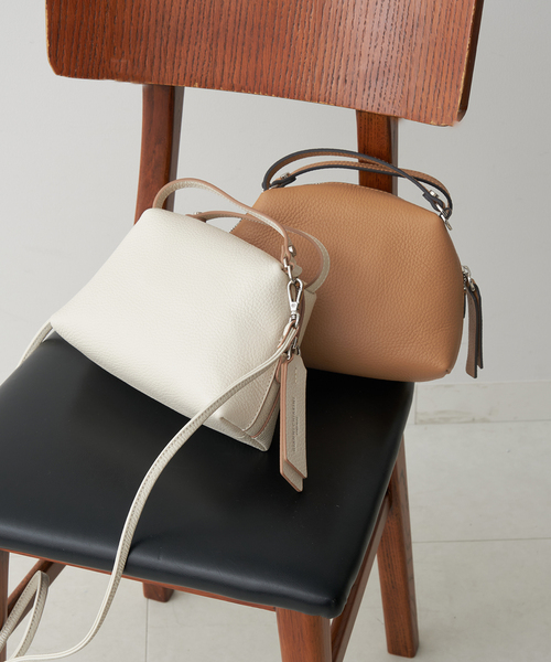 GIANNI CHIARINI ショルダーバッグ バッグ 「GIANNI / ジャン二