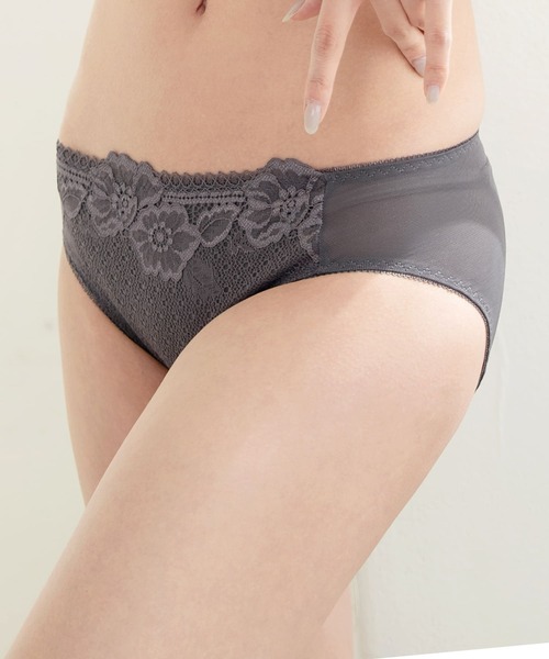 RADIANNE（ラディアンヌ） ショーツ 「リフトアップ美胸ブラお揃い