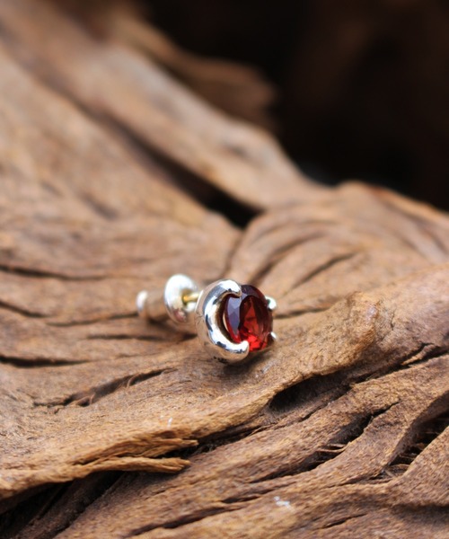 Bloody Mary ブラッディマリー Nut ナットピアス 片耳用 ブラッディマリー Bloody Mary Nut ナットピアス 木の実