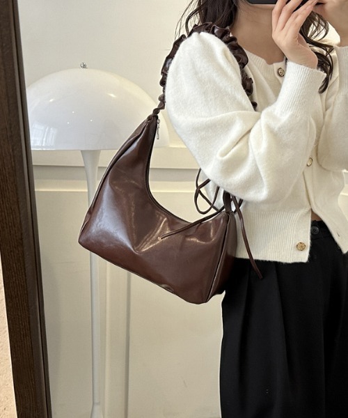 ショルダーバッグ バッグ リボン付きギャザーワンショルダーバッグ