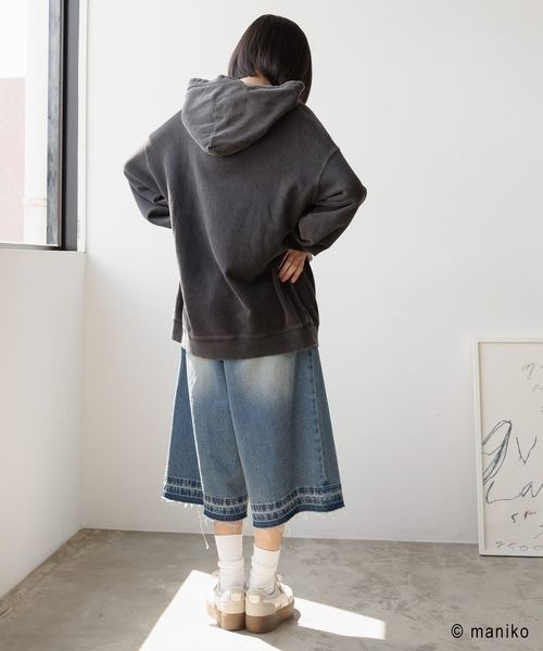 PBLIM パーカー 「PBLIM×manikoコラボ」グラフィックフーディ
