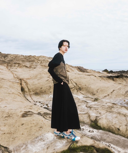 OMMO（オーエムエムオー） ワンピース CUBE SLEEVE FLARE OP