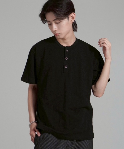 Chikashitsu+（チカシツプラス） ヘンリーネック tシャツ メンズ