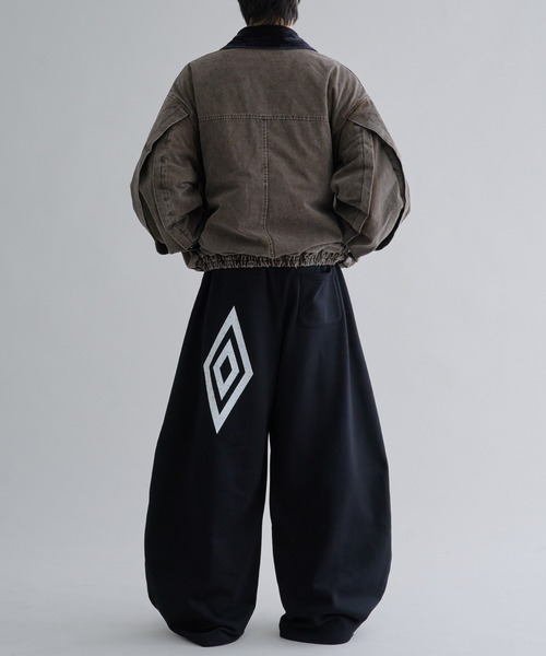 ワイドパンツ スウェットパンツ ジャージ UMBRO × EPNK Curved Tack 