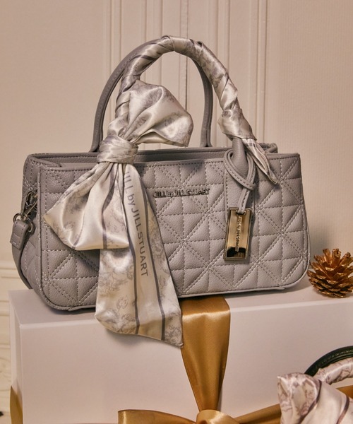 ジル バイ ジルスチュアート JILL by JILLSTUART トートバッグ ショルダーバッグ スカーフキルティングトート 2way  ブランド 正規品 新品 ギフト プレゼント 人気 おすすめ 誕生日 記念日 クリスマス 送料無料 ラッピング無料 JILL by JILL STUART（ジルバイジルスチュアート） ショルダーバッグ