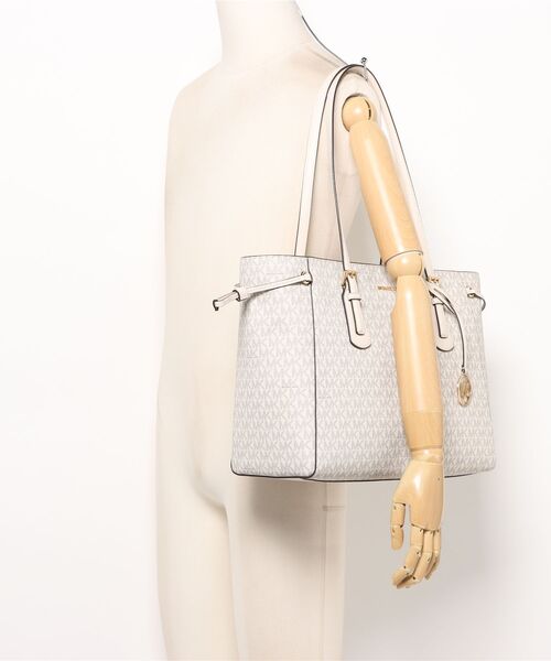 MICHAEL KORS（マイケルコース） トートバッグ VOYAGER LG MF TZ TOTE