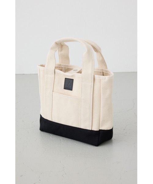 AZUL BY MOUSSY（アズールバイマウジー） トートバッグ パッチ付き