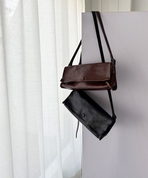 CANAL JEANブラウン フラップショルダーバッグ写真追加12/14 CANAL JEAN｜diggity スウェードフラップショルダーバッグ | Rakuten