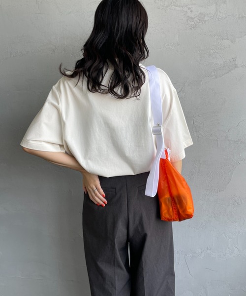 FRED PERRY（フレッドペリー） tシャツ ブランドロゴ刺繍 パネルT