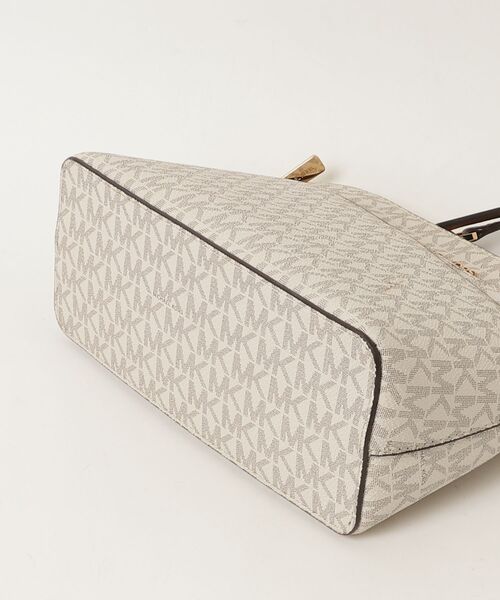 新品未使用　MICHAEL KORS ベージュ ハンドバッグ MICHAEL KORS（マイケルコース） ショルダーバッグ FREE ベージュ