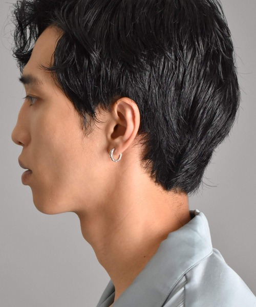 超美品 LH HOWL クロッシングピアス タテガミスクロール シルバー925 LION HEART ピアス LH HOWL クロッシングピアス/タテガミ