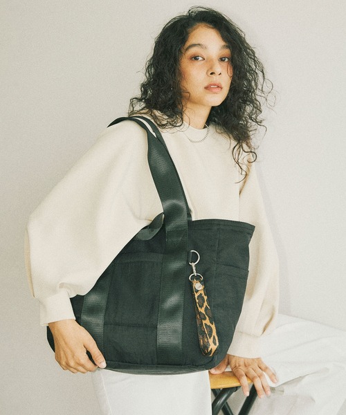 トートバッグ 「TRIP.INN」2wayぴったりポケットトラベルビックトート