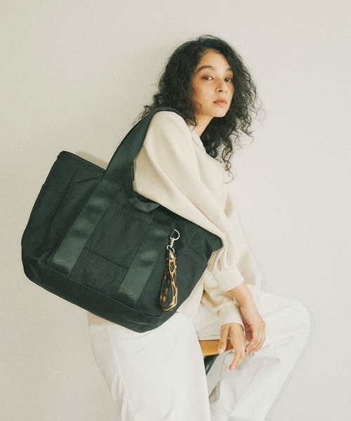 トートバッグ 「TRIP.INN」2wayぴったりポケットトラベルビックトート