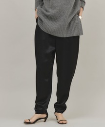 カレンソロジーCurensology サテンニータックパンツ　　24SS Curensology（カレンソロジー）の「Curensology(カレンソロジー