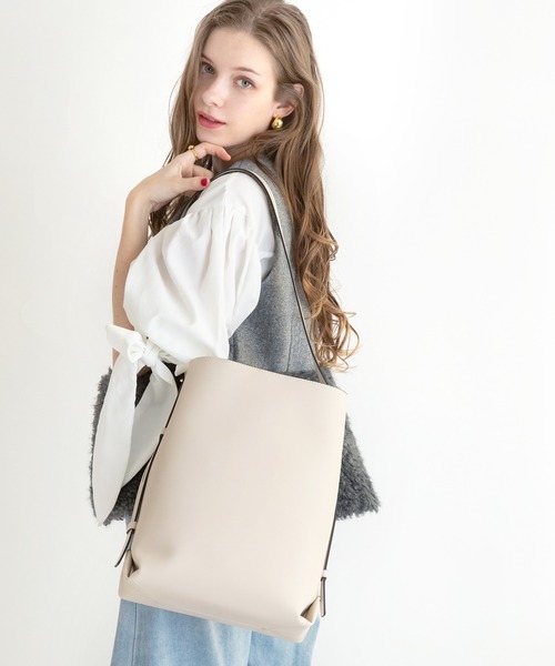 【IV】styiro/仕切りワンショルダーバッグ Histoire｜styiro/仕切りワンショルダーバッグ | Rakuten Fashion(楽天