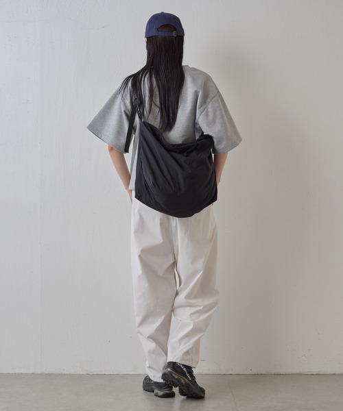 COLONY 2139（コロニー トゥーワンスリーナイン） ショルダーバッグ 超