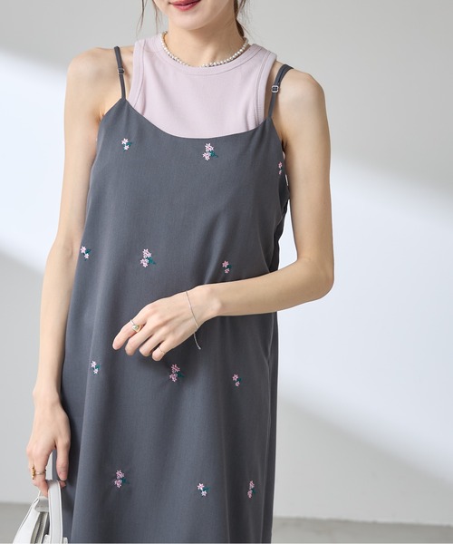 セール】キラキラ星刺繍ワンピース（ワンピース）｜BREEZE