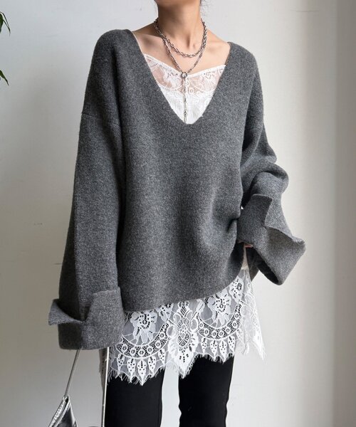 ☆DouDou☆美品　ニットセーター 　フリーサイズ DouDou（ドゥドゥ） ニット セーター 「WEB限定」深Vワイドスリーブ