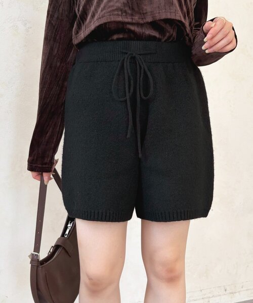 Thevon（ゼヴォン） パンツ ニットショートパンツ レディース