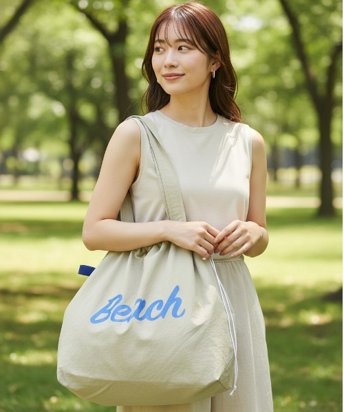 ショルダーバッグ バッグ 「大容量・軽量」”Beach”ロゴ巾着ショルダー