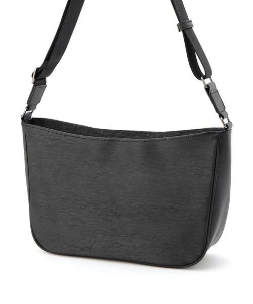 【極美品】MONSIEUR NICOLE ムッシュニコル　ショルダーバッグ　黒 MONSIEUR NICOLE ショルダーバッグ レザーショルダーバッグ