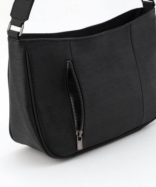 【極美品】MONSIEUR NICOLE ムッシュニコル　ショルダーバッグ　黒 MONSIEUR NICOLE ショルダーバッグ レザーショルダーバッグ