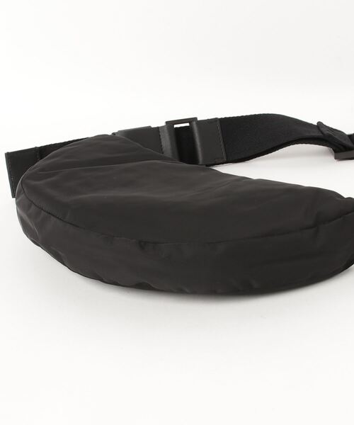 【直営・関税送料込】Half Moon ショルダーバッグ ALLSAINTS ショルダーバッグ バッグ HALF MOON RECYCLED