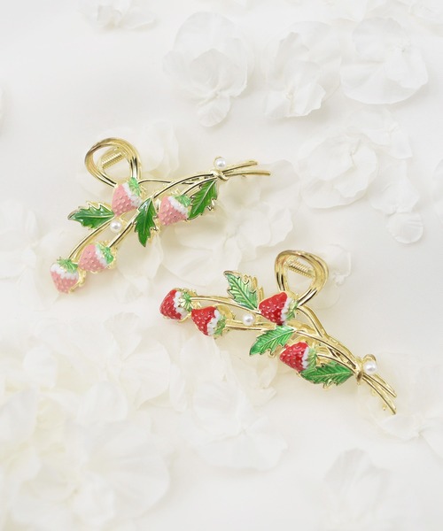 いちご　バレッタ axes femme POETIQUE（アクシーズファムポエティック）の