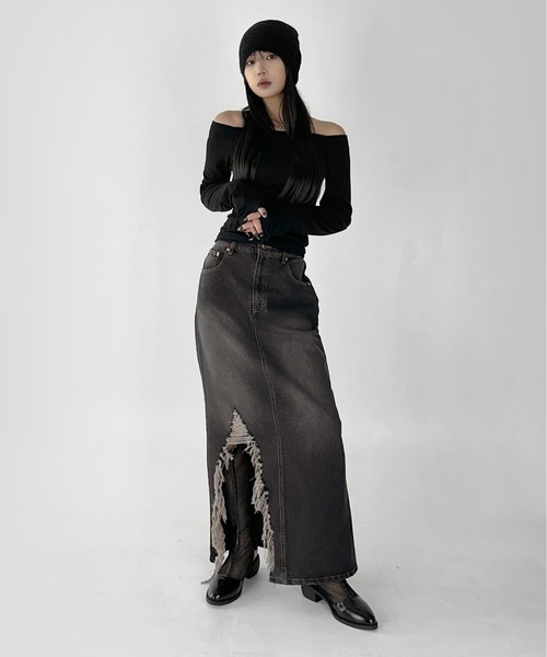 LVEU. tシャツ 「LVEU.」ベーシックオフショルトップス