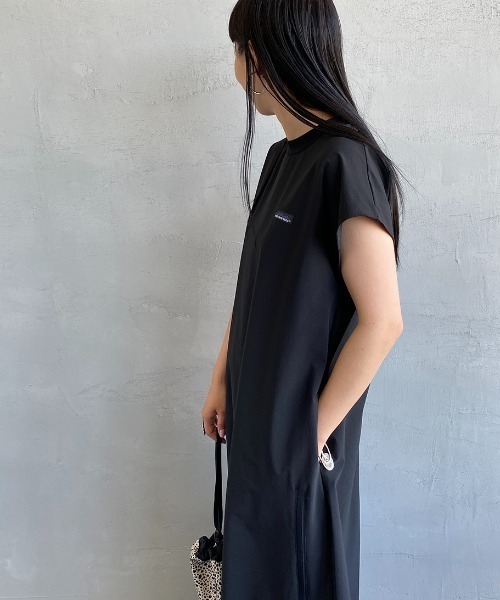 新品　THOUSAND MILE ノースリーブワンピース THOUSAND MILE ワンピース 「THOUSAND MILE」SLEEVELESS DRESS