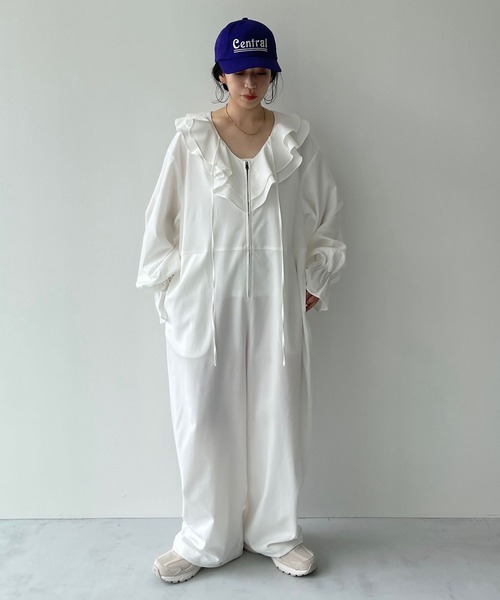 wee9s オールインワン　ベージュ　long wee9s オールインワン high neck half zip up sweat all in one