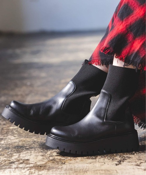 ☆美品☆【コルソローマノーヴェ】サイドゴアブーツ (38) 厚底　軽量　黒 CORSO ROMA,9 ブーツ 「追加」CORSO ROMA9/コルソローマ