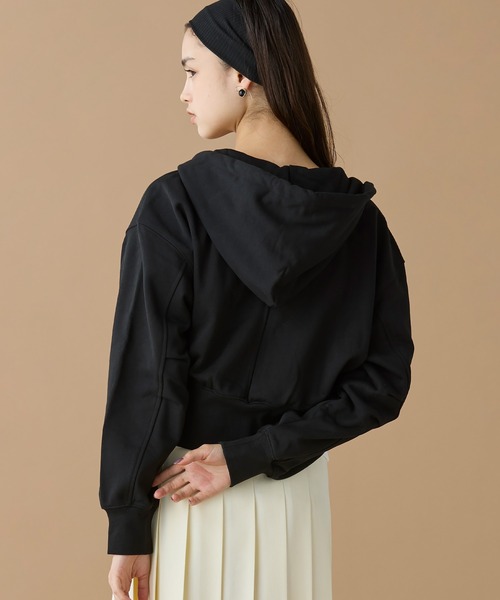 LACOSTE（ラコステ） パーカー 裏パイルクロップドジップフーディー