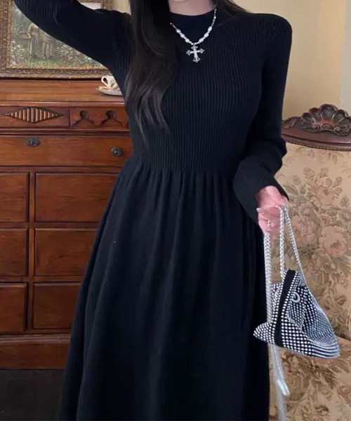 eimy golf 新品　チドリハイネックワンピース ブラック Gready Brilliant ワンピース ダンボール異素材ハイネックワンピース