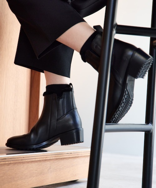 EMU　ショートレインブーツ　サイズ9　ブラック EMU ショートレインブーツ サイズ9 ブラック レディース