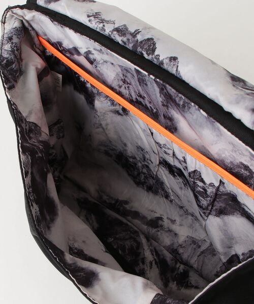 MAMMUT（マムート） メッセンジャーバッグ 14L ブラック メンズ