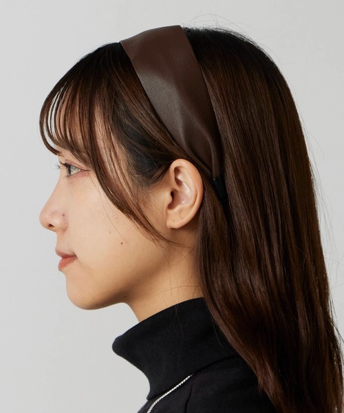 TRESSE（トレス） カチューシャ wide lether serre-tete ストラップ