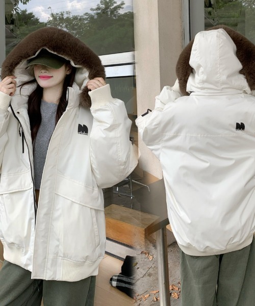 じゅんじゅんさん専用♡フェイクファーフードダウンジャケット じゅんじゅんさん専用♡フェイクファーフードダウンジャケット ファー