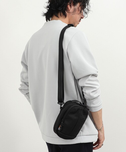 incase（インケース） ショルダーストラップ ショルダーバッグ