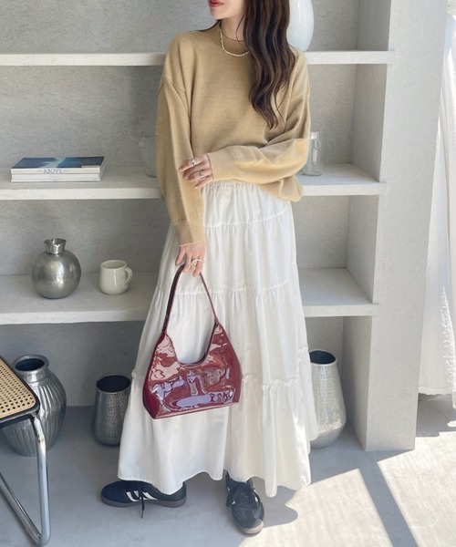 【超美品】フミカウチダ　クリーム色 クロップドセーター 超美品】フミカウチダ クリーム色 クロップドセーター